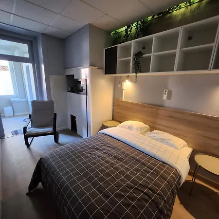 Daora Lisbon Low Cost Hostel-2